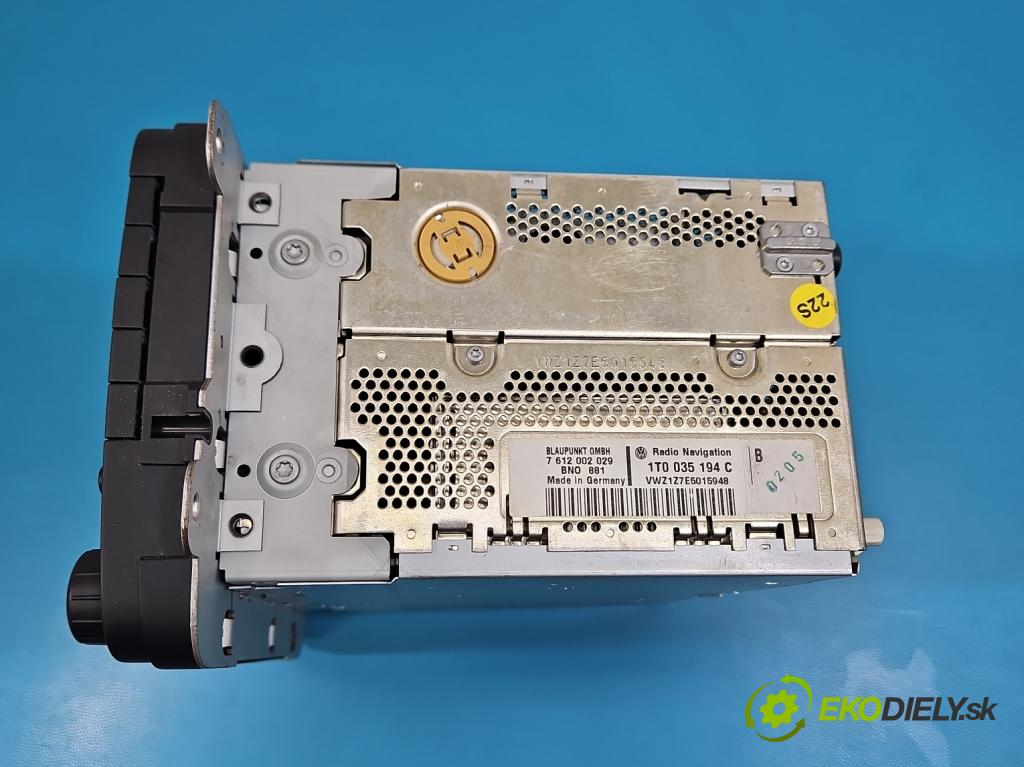 Vw Passat B6 2005-2010 2.0 FSI 150 hp manual 110 kW 1984 cm3 4- Radio továrna: 1T0035194C