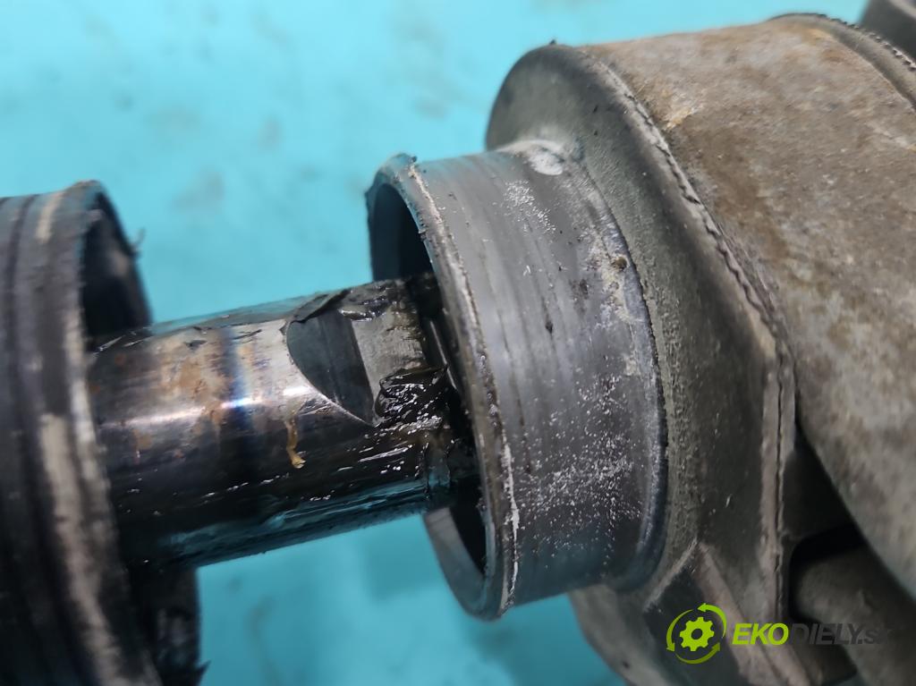 Vw Golf V 2003-2009 1.4 FSI 90 HP manual 66 kW 1390 cm3 5- Ozubené kolo: volant 1K1423051CE