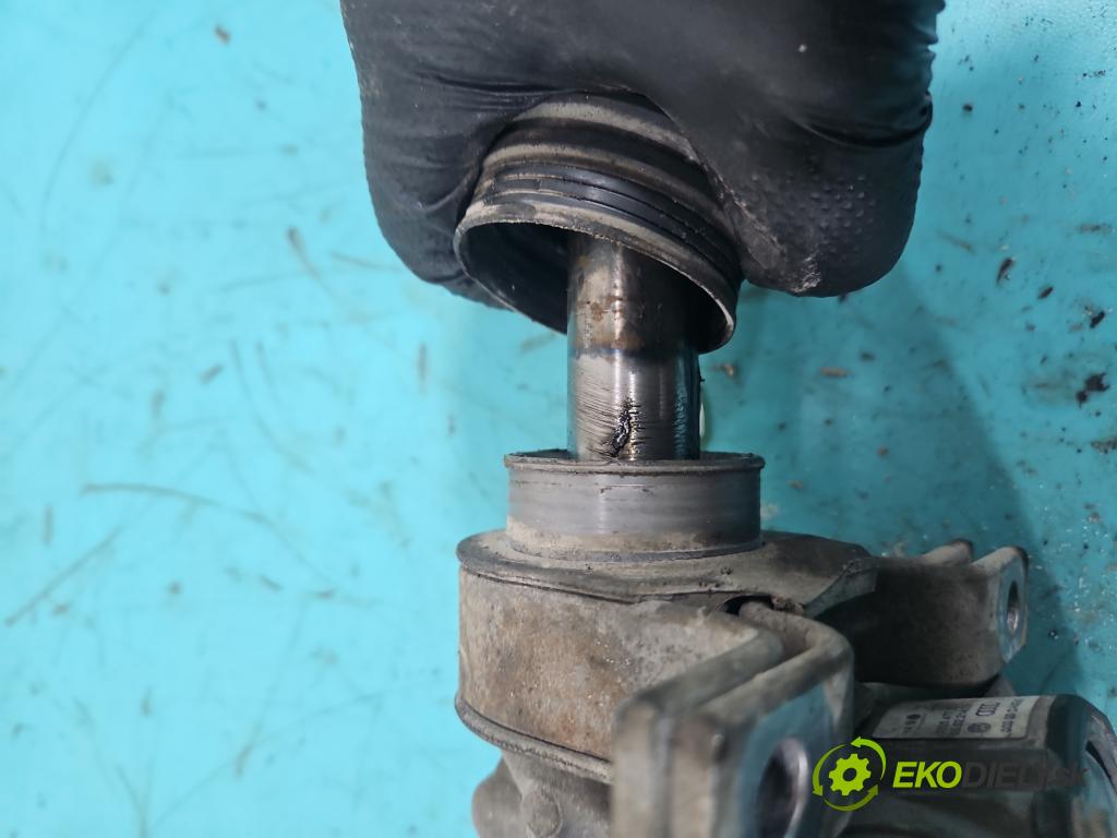 Vw Golf V 2003-2009 1.4 FSI 90 HP manual 66 kW 1390 cm3 5- Ozubené kolo: volant 1K1423051CE