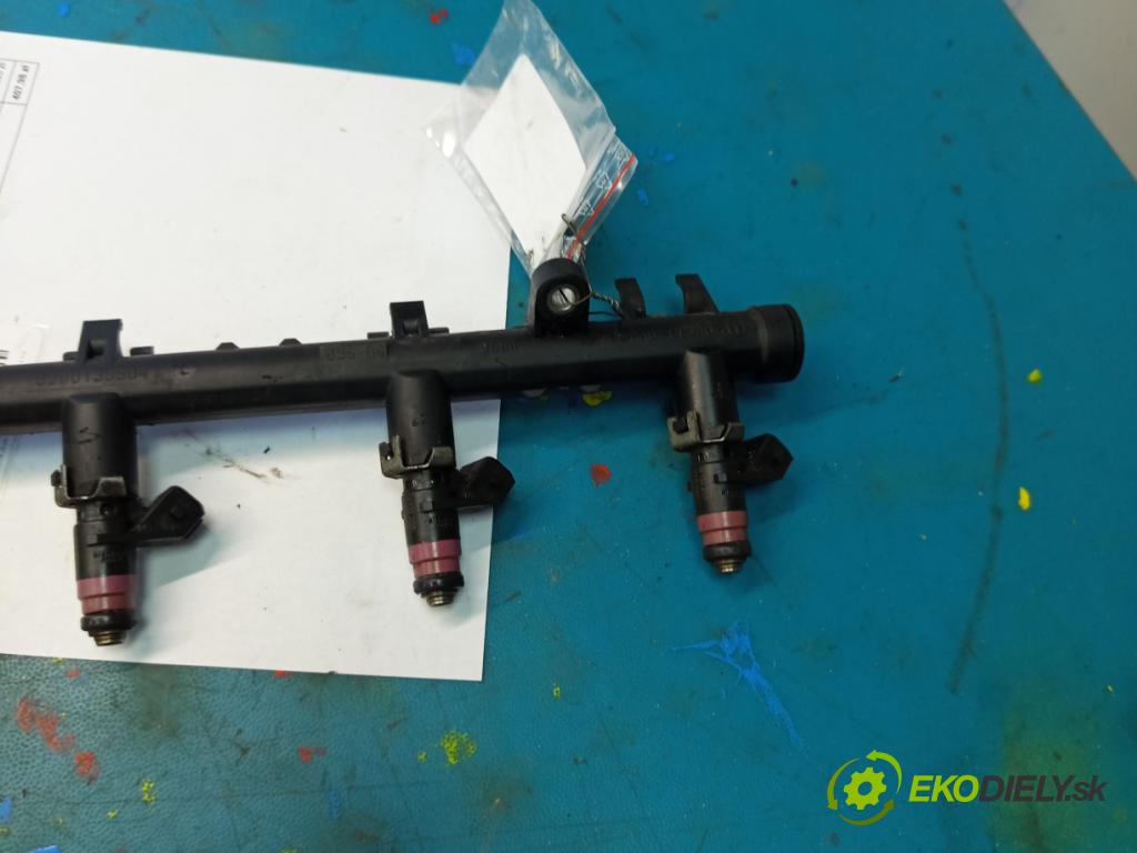 Renault Scenic II 2003-2009 1.6 16V 111KM manual 82 kW 1598 cm3 5- vstrek H132259 (Vstrekovač paliva)