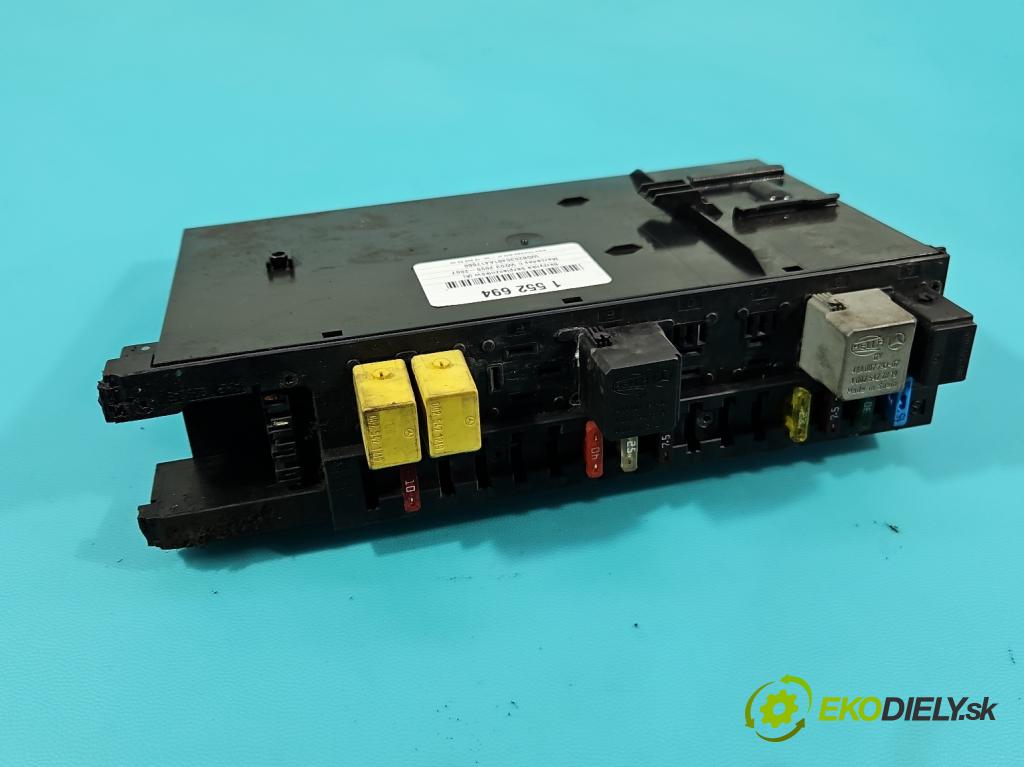 Mercedes C W203 2000-2007 1.8 kompressor 143 hp manual 105 kW 1796 cm3 4- skříňka pojistková 2035451801 (Pojistková skříňka)