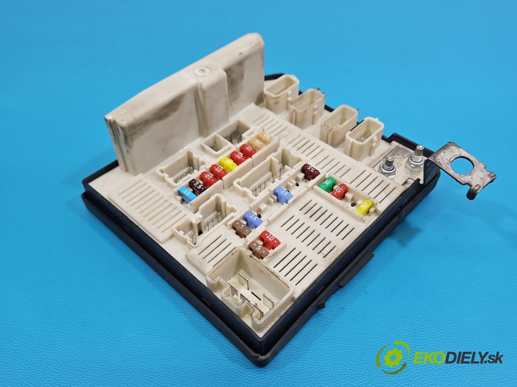 Renault Scenic II 2003-2009 1.6 16V 111KM manual 82 kW 1598 cm3 5- řídící jednotka 8200481866F