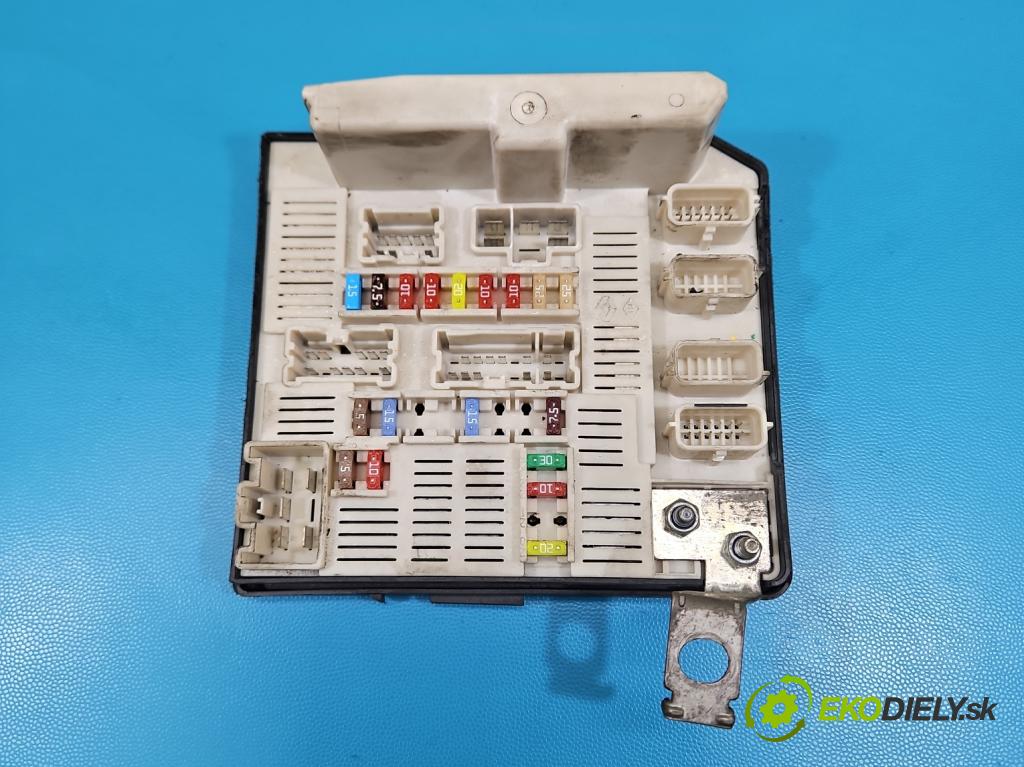 Renault Scenic II 2003-2009 1.6 16V 111KM manual 82 kW 1598 cm3 5- řídící jednotka 8200481866F