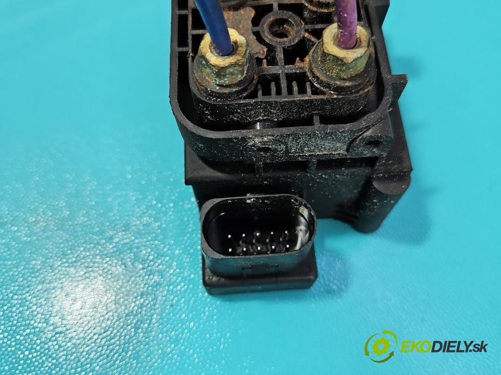 Audi A6 C6 2004-2011 3.0 tdi 232KM automatic 171 kW 2967 cm3 5- Distributor: