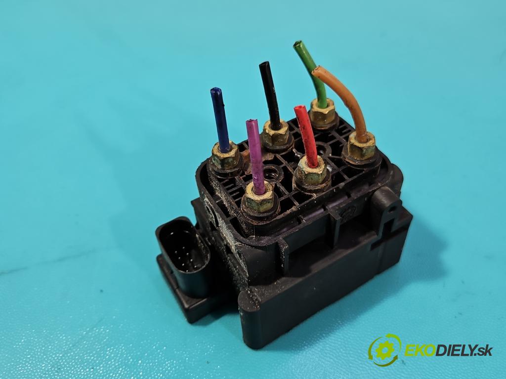 Audi A6 C6 2004-2011 3.0 tdi 232KM automatic 171 kW 2967 cm3 5- Distributor: