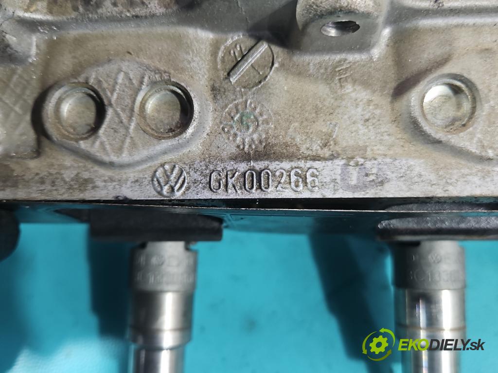 Vw Golf V 2003-2009 1.4 FSI 90 HP manual 66 kW 1390 cm3 5- vstrek 03C906036A (Vstrekovač paliva)