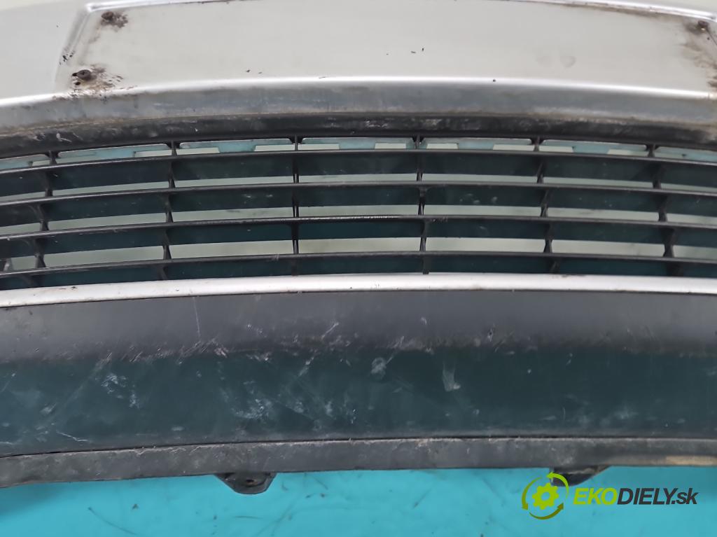 Vw Golf V 2003-2009 1.4 FSI 90 HP manual 66 kW 1390 cm3 5- nárazník predné 1K0807217 (Kľučka dverí ostatné)