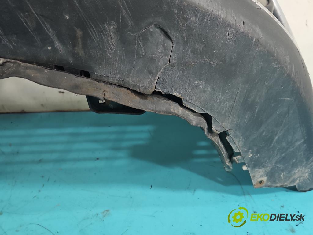 Vw Golf V 2003-2009 1.4 FSI 90 HP manual 66 kW 1390 cm3 5- nárazník predné 1K0807217 (Kľučka dverí ostatné)