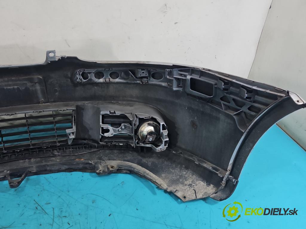 Vw Golf V 2003-2009 1.4 FSI 90 HP manual 66 kW 1390 cm3 5- nárazník predné 1K0807217 (Kľučka dverí ostatné)