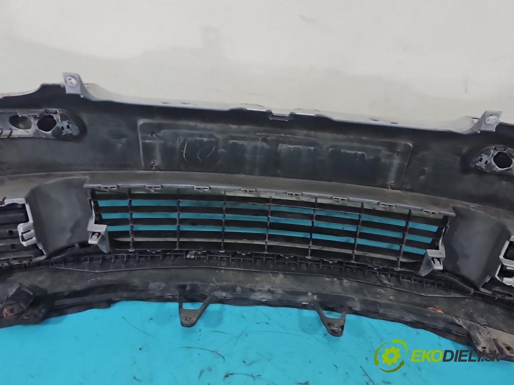 Vw Golf V 2003-2009 1.4 FSI 90 HP manual 66 kW 1390 cm3 5- nárazník predné 1K0807217 (Kľučka dverí ostatné)