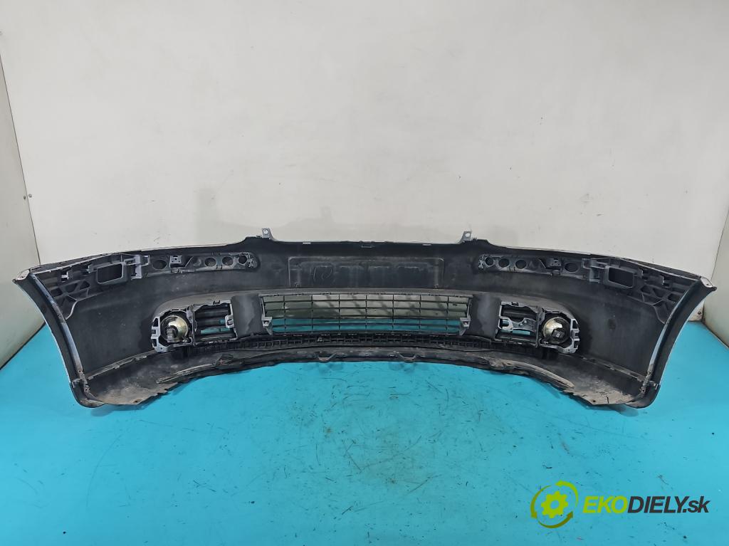 Vw Golf V 2003-2009 1.4 FSI 90 HP manual 66 kW 1390 cm3 5- nárazník predné 1K0807217 (Kľučka dverí ostatné)