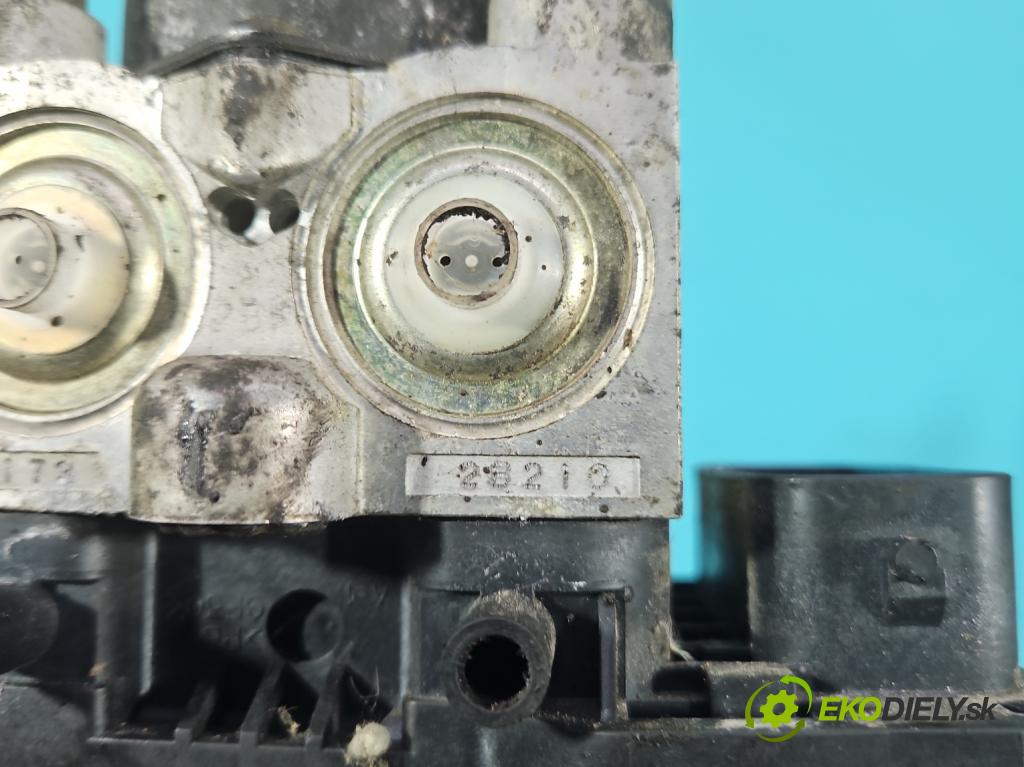 Mitsubishi Pajero Pinin 1998-2007 2.0 GDI 129 HP manual 95 kW 1999 cm3 5- čerpadlo abs MR527254 (Pumpa ABS)