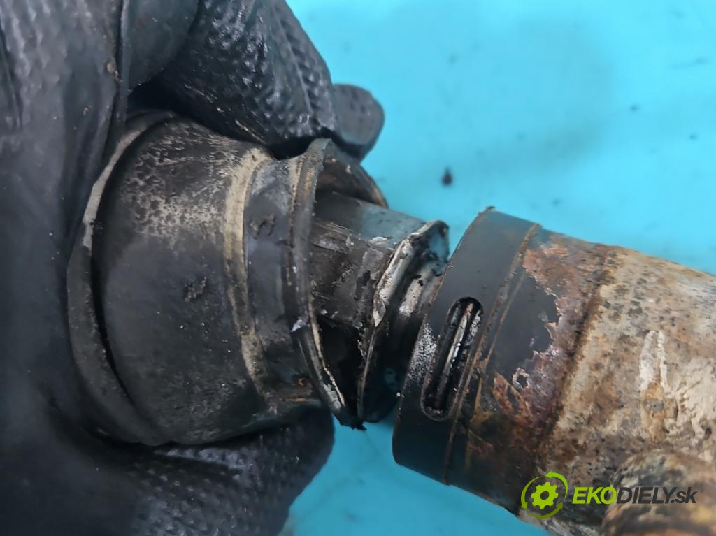 Mitsubishi Pajero Pinin 1998-2007 2.0 GDI 129 HP manual 95 kW 1999 cm3 5- Ozubené kolo: volant