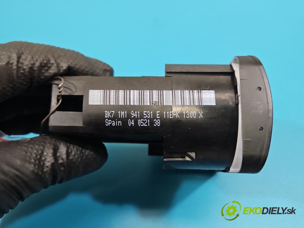 Seat Toledo II 1998-2004 1.9 tdi 110 hp manual 81 kW 1896 cm3 4- Přepínač světel na deska: 1M1941531E