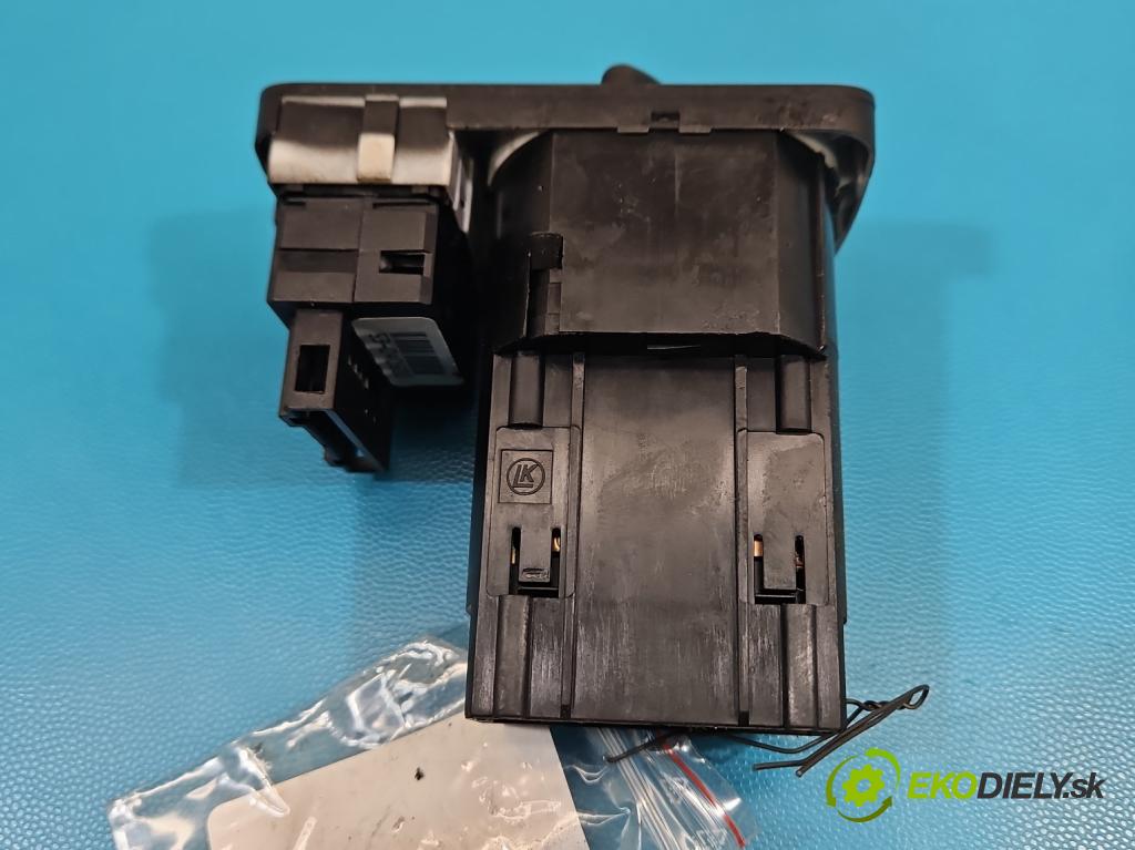Seat Toledo II 1998-2004 1.9 tdi 110 hp manual 81 kW 1896 cm3 4- Přepínač světel na deska: 1M1941531E