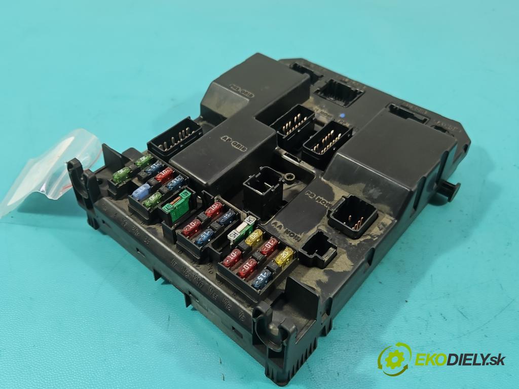 Peugeot 307 2.0 hdi 109 hp manual 80 kW 1997 cm3 5- řídící jednotka 9651196980