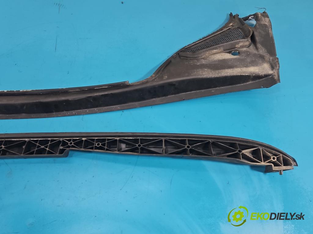 Peugeot 307 2.0 hdi 109 HP manual 80 kW 1997 cm3 5- torpédo 9634012577 (Torpédo (plast pod čelným sklom))