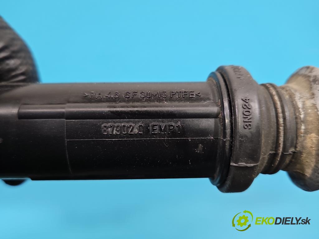 Audi A4 B8 2007-2015 2.0 tdi 136 HP manual 100 kW 1968 cm3 4- Stĺpik volant 8K1419753C (Tyč riadenia (volantu))