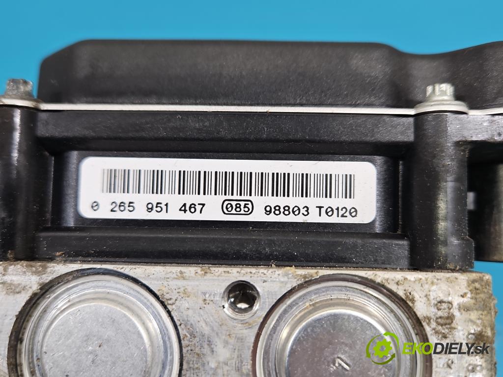 Audi A4 B8 2007-2015 2.0 tdi 136hp manual 100 kW 1968 cm3 4- čerpadlo abs 0265236294 (Pumpa ABS)