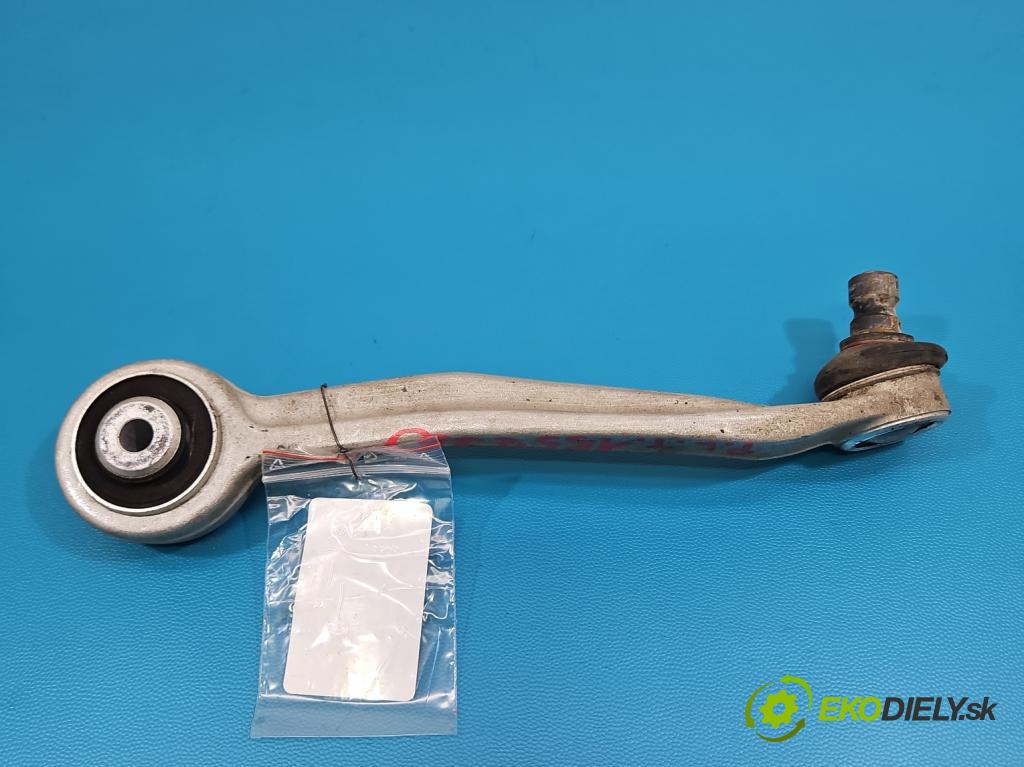 Audi A4 B8 2007-2015 2.0 tdi 136hp manual 100 kW 1968 cm3 4- přední levý  (Klika dveří ostatní)