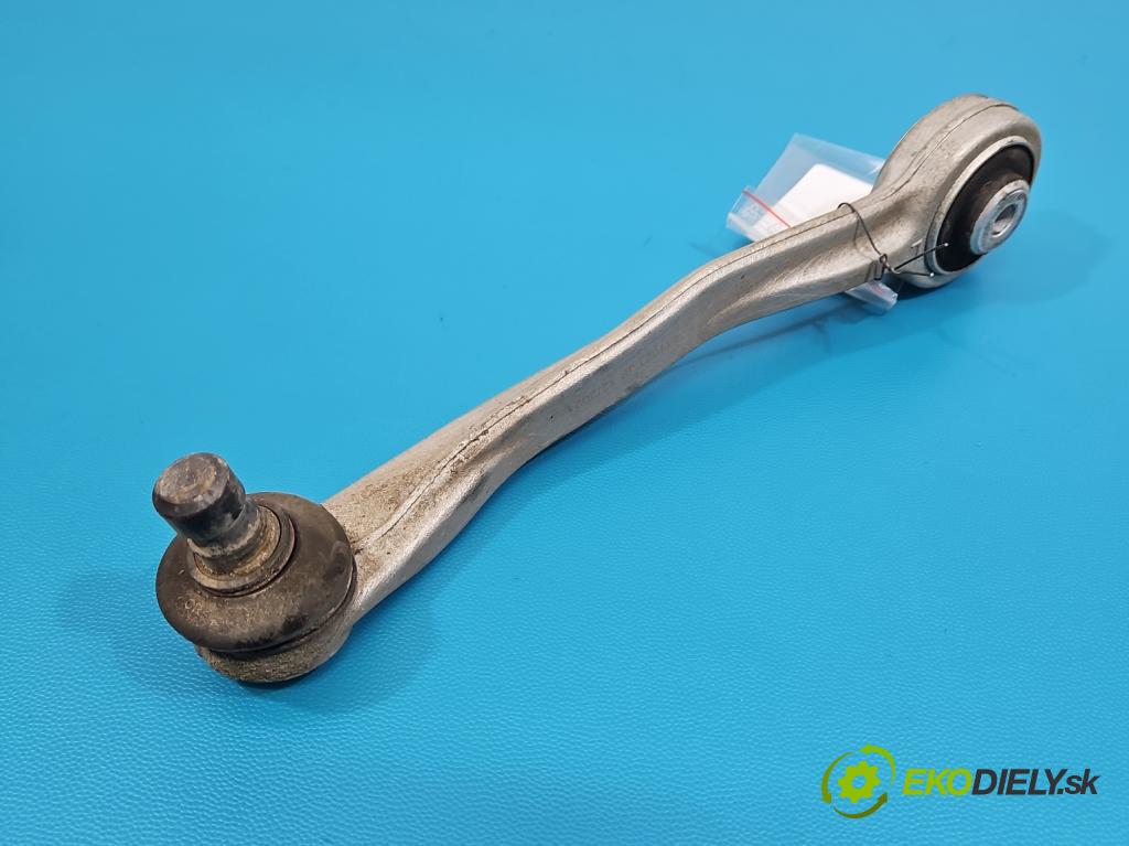 Audi A4 B8 2007-2015 2.0 tdi 136 HP manual 100 kW 1968 cm3 4- predné ľavý  (Kľučka dverí ostatné)