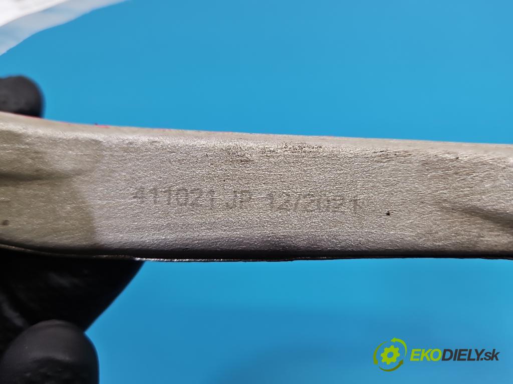 Audi A4 B8 2007-2015 2.0 tdi 136hp manual 100 kW 1968 cm3 4- přední levý  (Klika dveří ostatní)