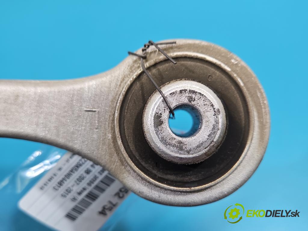 Audi A4 B8 2007-2015 2.0 tdi 136hp manual 100 kW 1968 cm3 4- přední levý  (Klika dveří ostatní)