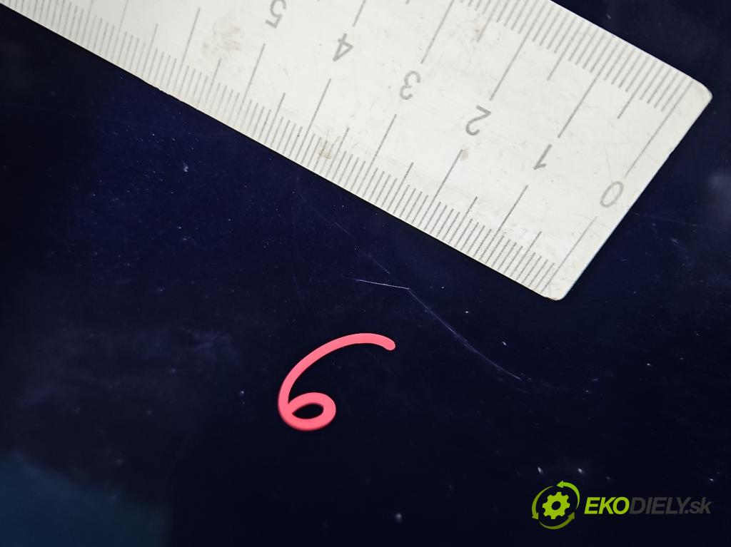 Vw Passat B6 2005-2010 2.0 FSI 150 hp manual 110 kW 1984 cm3 4- dveře zadní pravé  (Klika dveří ostatní)