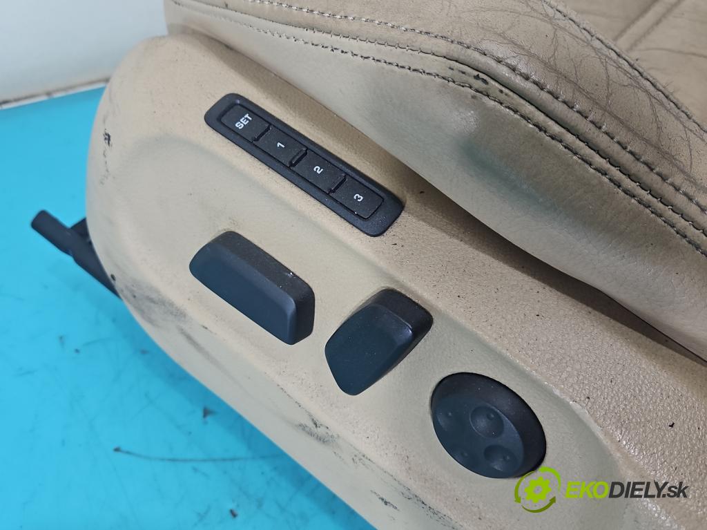 Vw Passat B6 2005-2010 2.0 FSI 150 hp manual 110 kW 1984 cm3 4- Sedadlo levý  (Sedadlo)