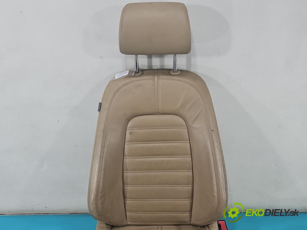 Vw Passat B6 2005-2010 2.0 FSI 150 hp manual 110 kW 1984 cm3 4- Sedadlo pravý  (Sedadlo)