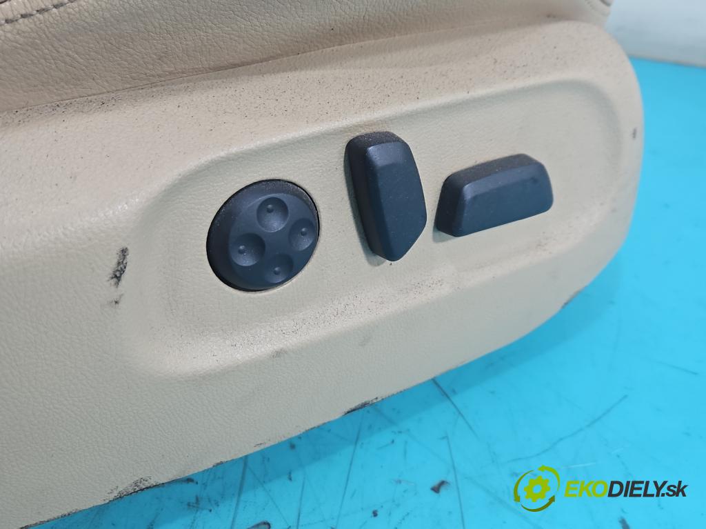 Vw Passat B6 2005-2010 2.0 FSI 150 hp manual 110 kW 1984 cm3 4- Sedadlo pravý  (Sedadlo)