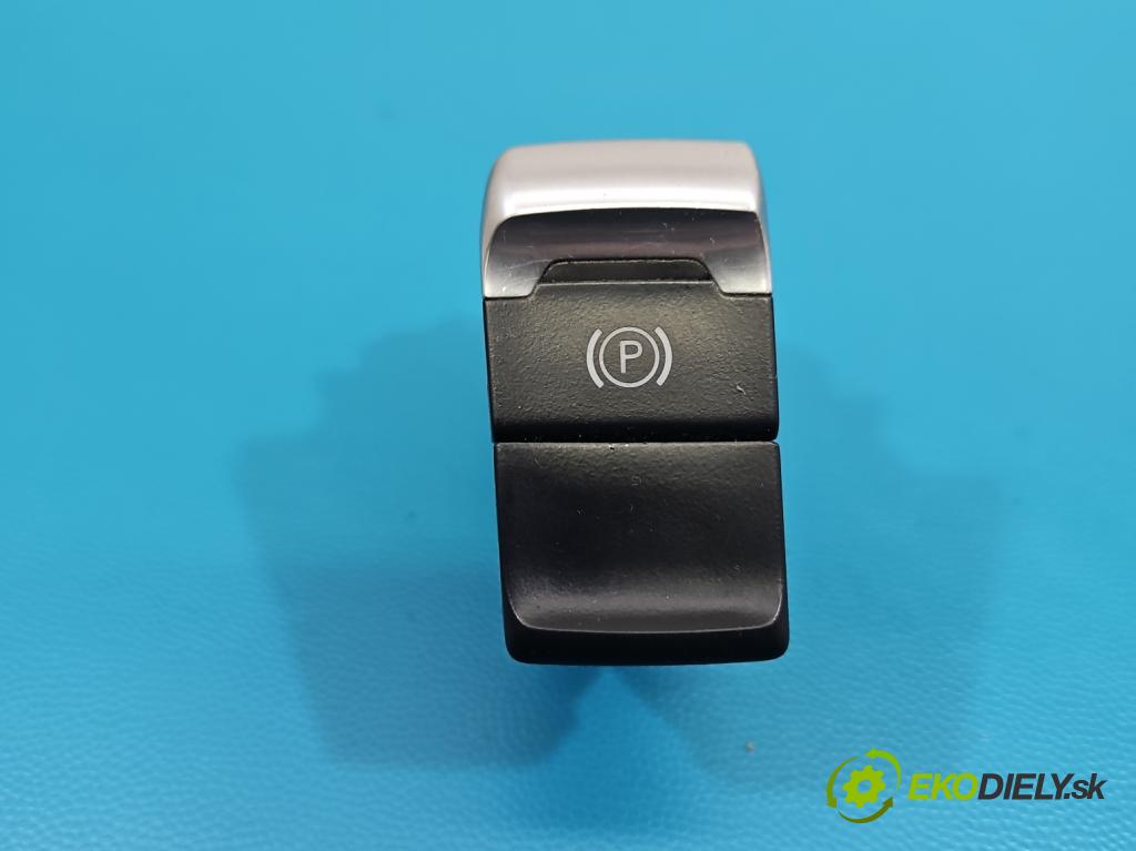 Audi A4 B8 2007-2015 2.0 tdi 136 HP manual 100 kW 1968 cm3 4- prepínač brzda: ručný 8K1927225B (Prepínacie páčky pod volantom)