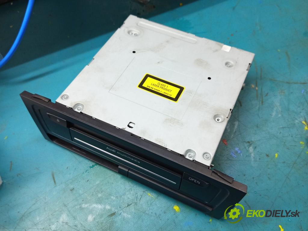 Audi A4 B8 2007-2015 2.0 tdi 136 HP manual 100 kW 1968 cm3 4- Navigácia: čítačka 8T1035666E