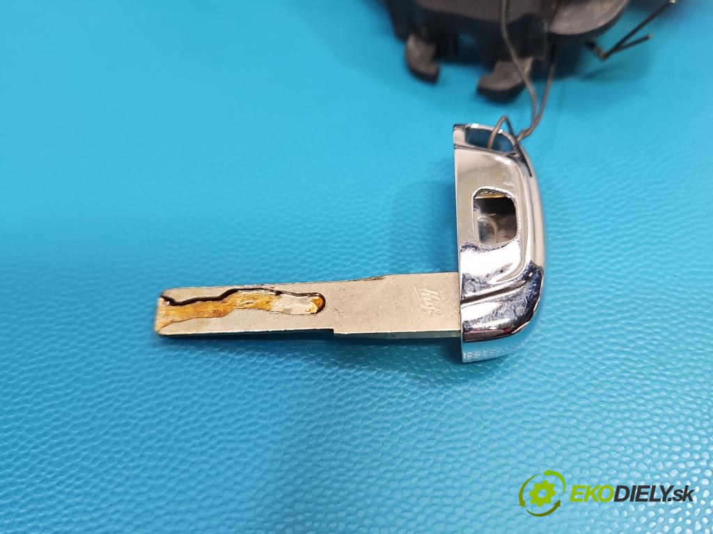 Audi A4 B8 2007-2015 2.0 tdi 136 HP manual 100 kW 1968 cm3 4- rukoväť predné ľavé mimo: 8T1837885B (Kľučka dverí vonkajšia predná ľavá)