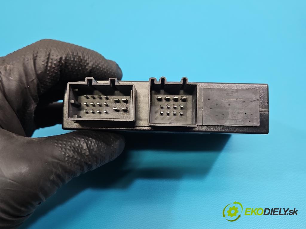 Audi A4 B8 2007-2015 2.0 tdi 136hp manual 100 kW 1968 cm3 4- řídící jednotka 8K0907383E