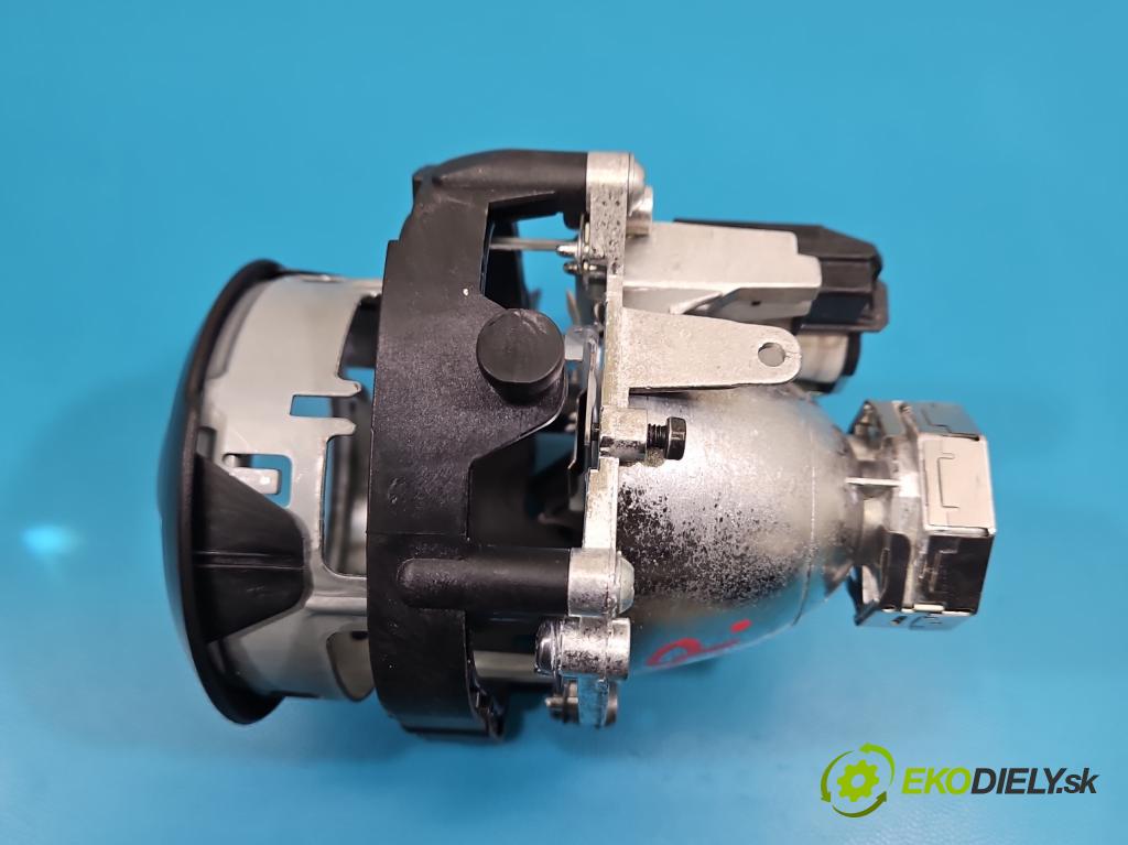 Audi A4 B8 2007-2015 2.0 tdi 136hp manual 100 kW 1968 cm3 4- čočka reflektor: pravé části 1305323