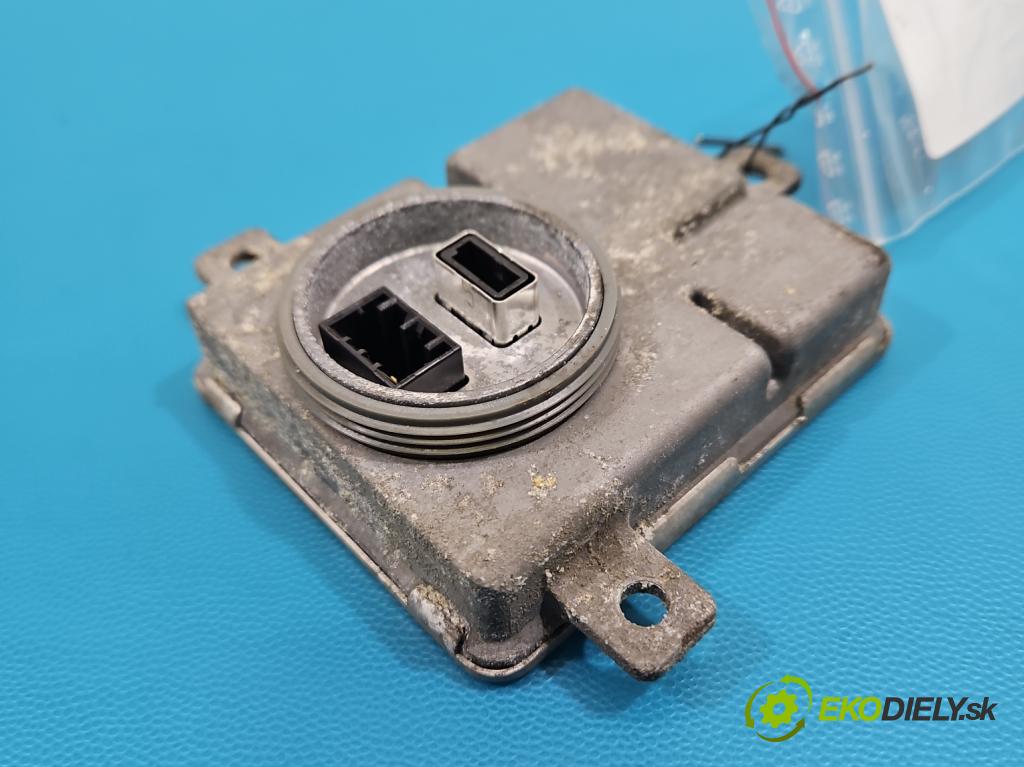 Audi A4 B8 2007-2015 2.0 tdi 136 HP manual 100 kW 1968 cm3 4- střídač: xenon 8K0941597 (Riadiaca jednotka xenónu)