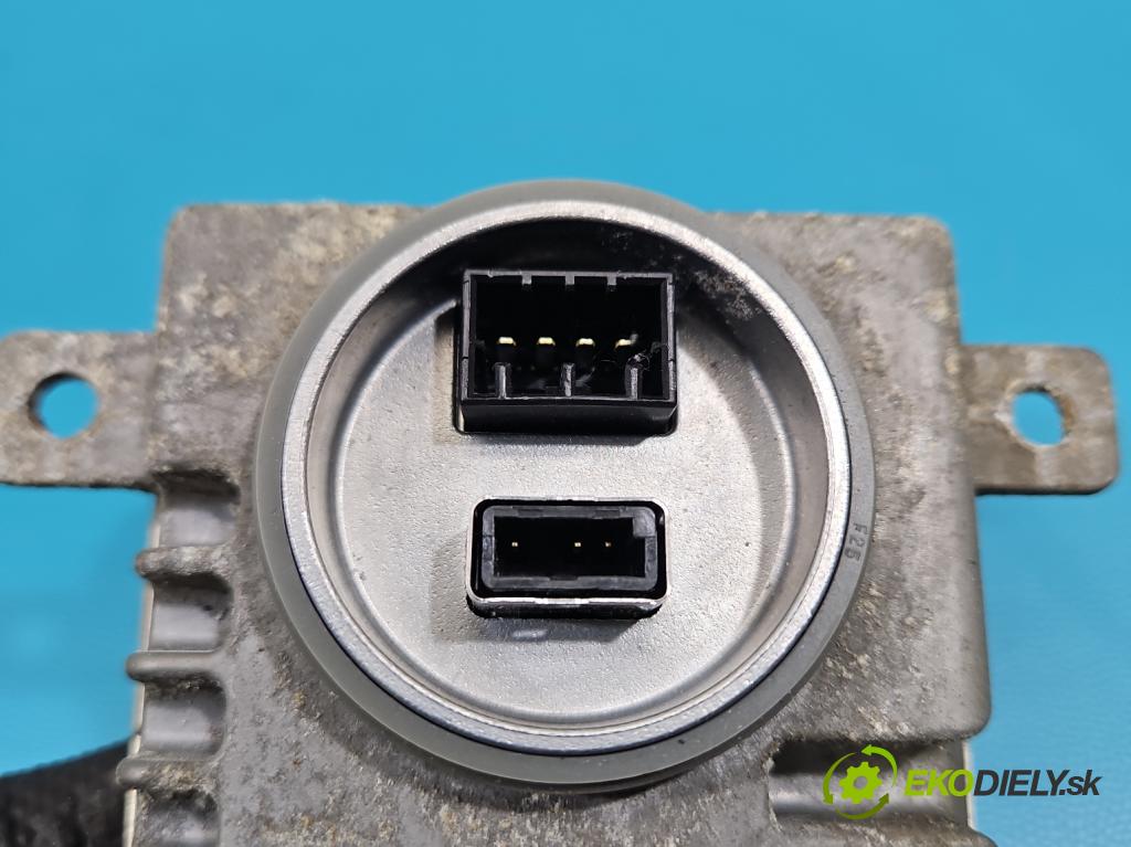 Audi A4 B8 2007-2015 2.0 tdi 136 HP manual 100 kW 1968 cm3 4- střídač: xenon 8K0941597C (Riadiaca jednotka xenónu)