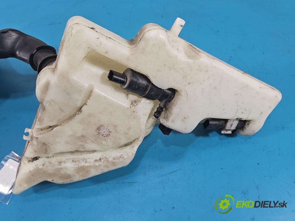 Audi A4 B8 2007-2015 2.0 tdi 136 HP manual 100 kW 1968 cm3 4- nádržka tekutina: ostrekovačov 8Y0955453C