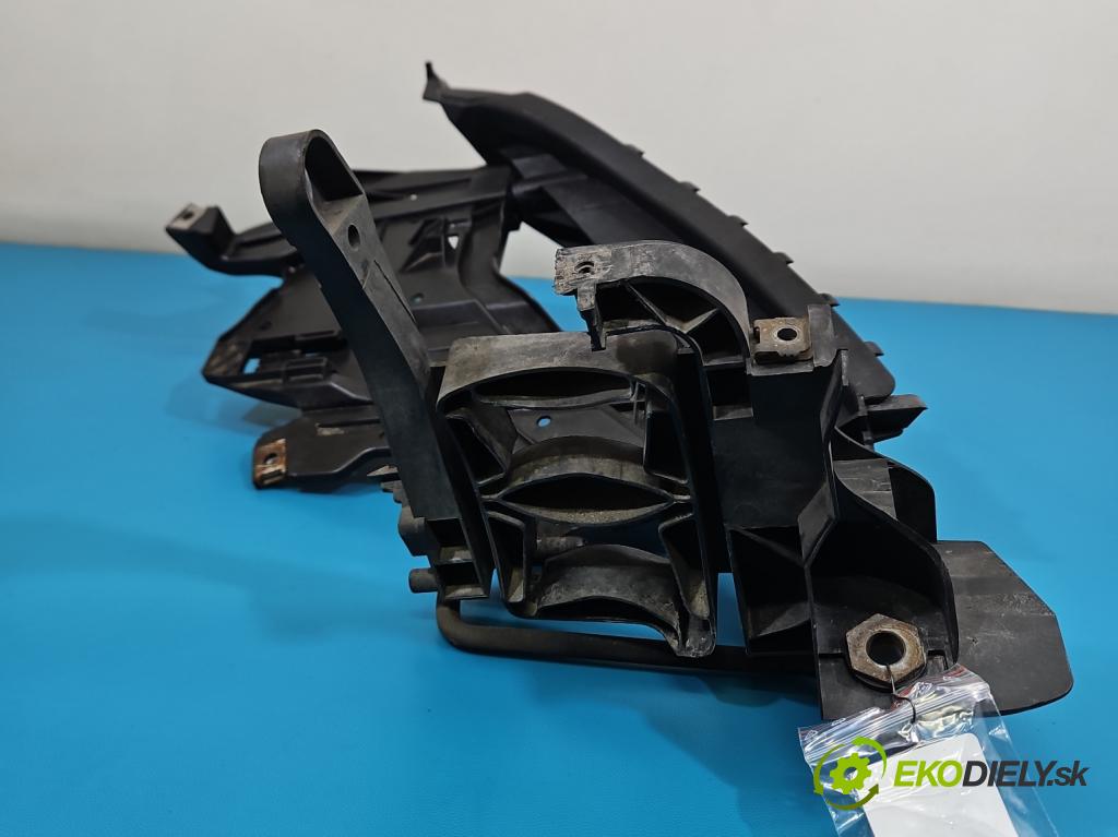 Audi A4 B8 2007-2015 2.0 tdi 136 HP manual 100 kW 1968 cm3 4- lišta pod svetlami 8K0805607A