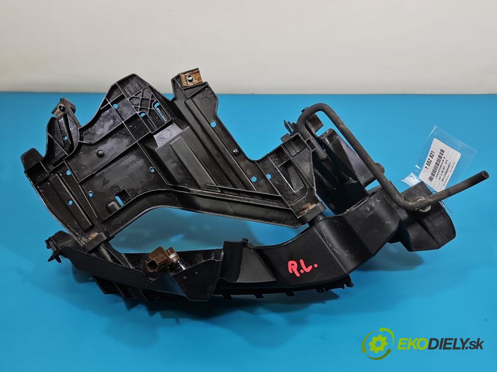 Audi A4 B8 2007-2015 2.0 tdi 136 HP manual 100 kW 1968 cm3 4- lišta pod svetlami 8K0805607A