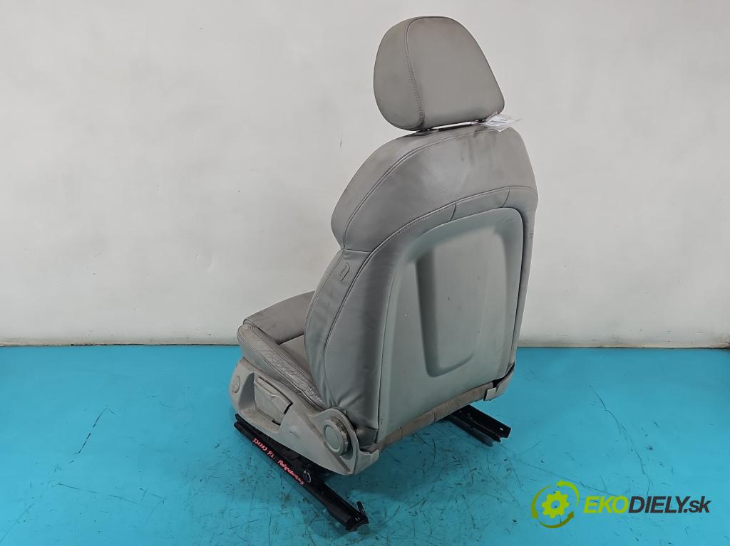 Audi A4 B8 2007-2015 2.0 tdi 136hp manual 100 kW 1968 cm3 4- Sedadlo levý  (Sedadlo)