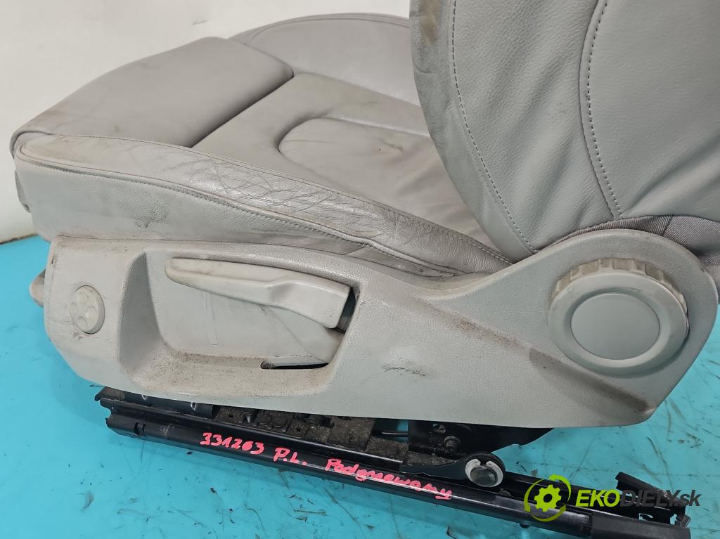 Audi A4 B8 2007-2015 2.0 tdi 136hp manual 100 kW 1968 cm3 4- Sedadlo levý  (Sedadlo)
