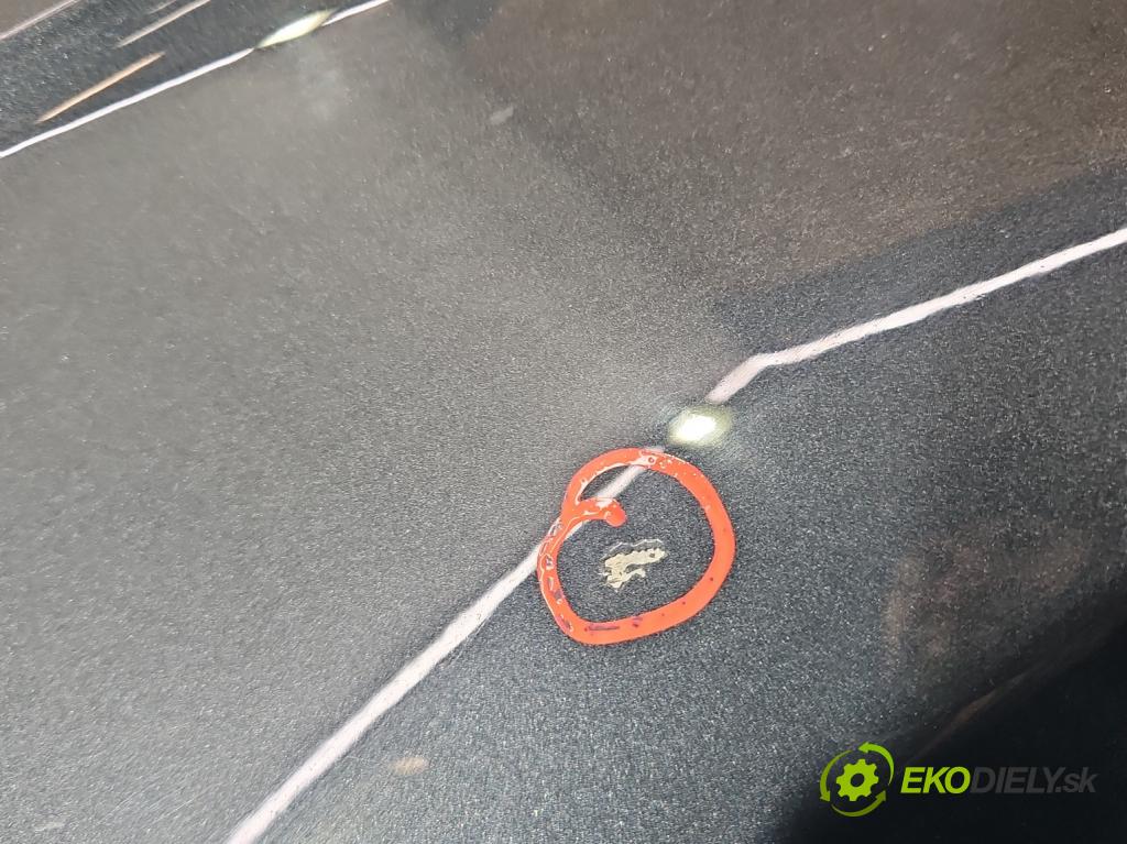 Audi A4 B8 2007-2015 2.0 tdi 136hp manual 100 kW 1968 cm3 4- blatnik přední levý  (Levý přední blatník)