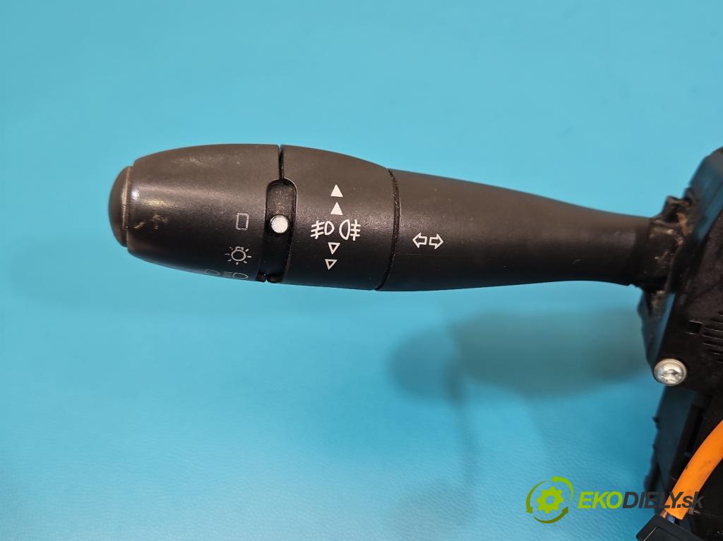 Citroen C3 I 2002-2009 1.4 hdi 90 HP manual 66 kW 1398 cm3 5- prepínač komplex: 96488214XT (Prepínacie páčky pod volantom)