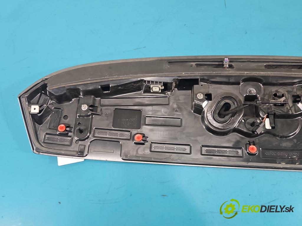 Skoda Kamiq 1.0 TSI 116 hp automatic 85 kW 999 cm3 5- spoiler 658827878A (Spoiler)