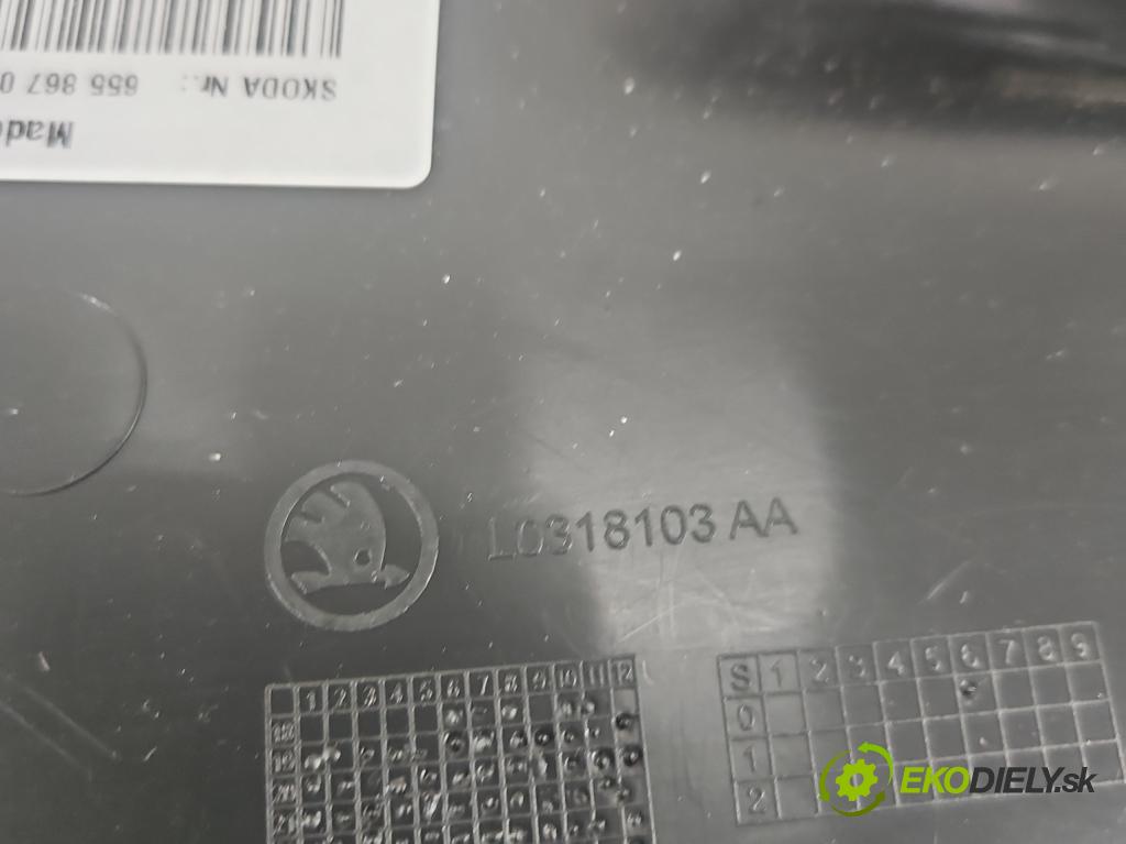 Skoda Kamiq 1.0 TSI 116 HP automatic 85 kW 999 cm3 5- Čalounictví: dvere predné ľavé