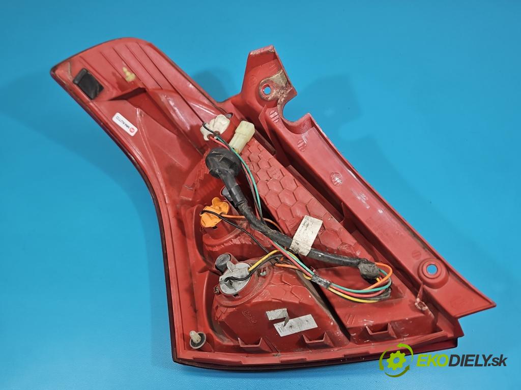 Suzuki Swift Mk6 2005-2010 1.3 16V 92 HP manual 68 kW 1328 cm3 5- svetlo / reflektor zadné pravé  (Kľučka dverí ostatné)