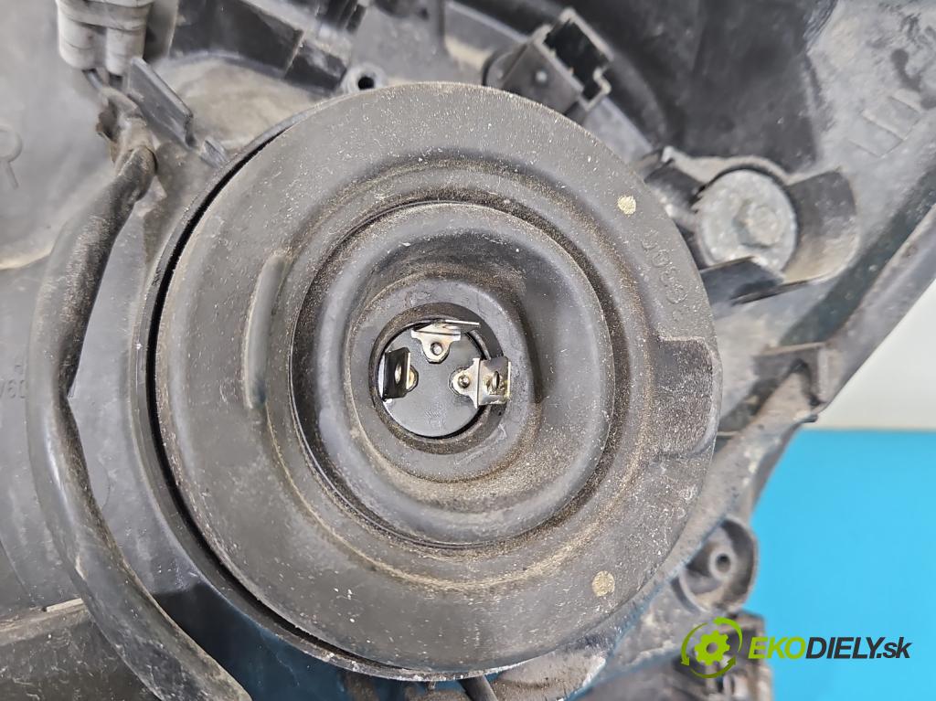 Suzuki Swift Mk6 2005-2010 1.3 16V 92 hp manual 68 kW 1328 cm3 5- světlo pravý 35100-62J11 (Pravé přední světlo)