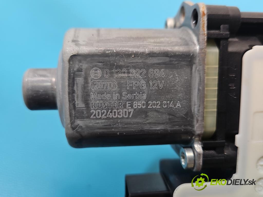 Skoda Kamiq 1.0 TSI 116 HP automatic 85 kW 999 cm3 5- mechanizmus okna zadné pravý 5Q0959408D